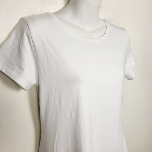 COWN1 - Old Navy white slim fit t-shirt. Size small