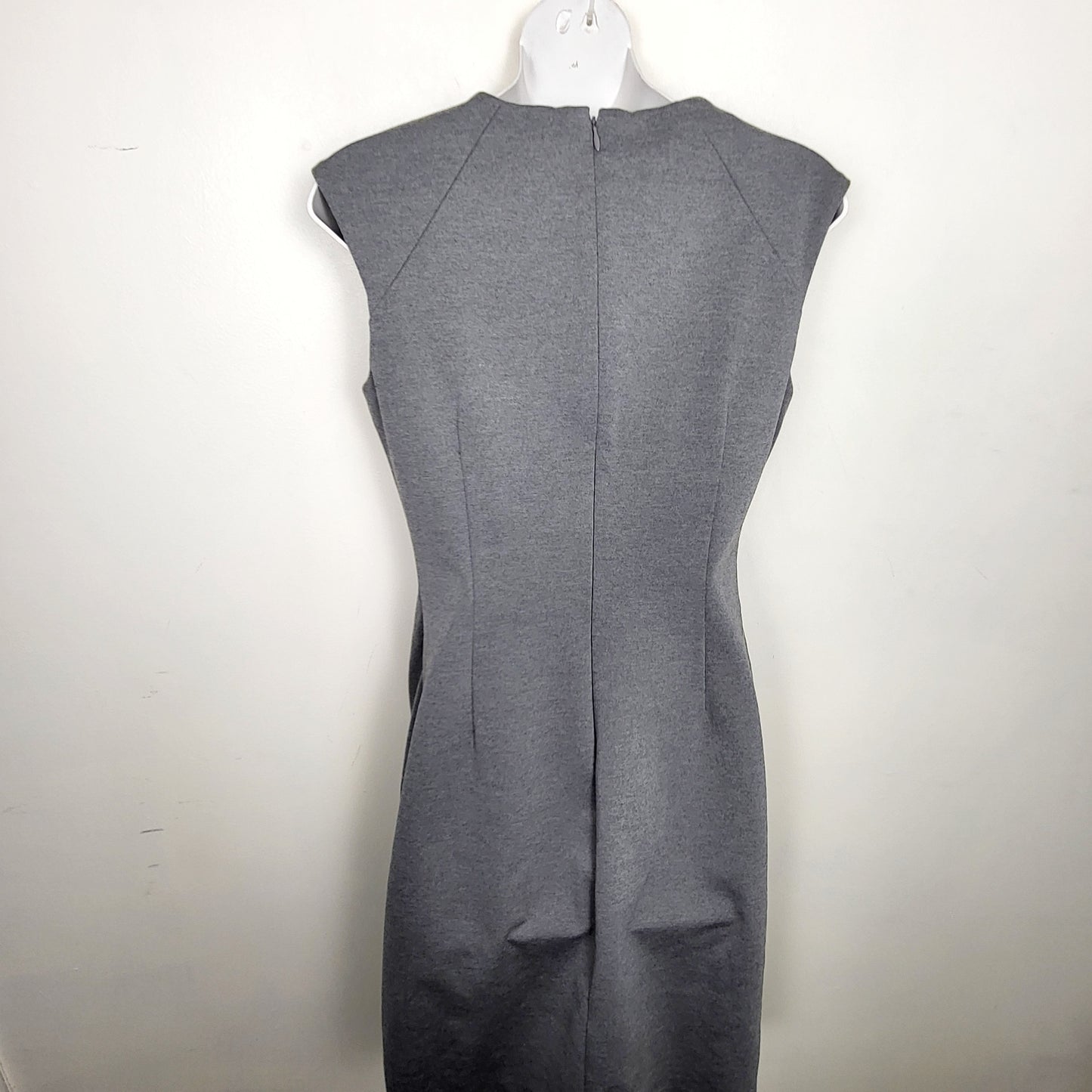 JKZ2 - Calvin Klein grey pleated sheath dress. Size 6