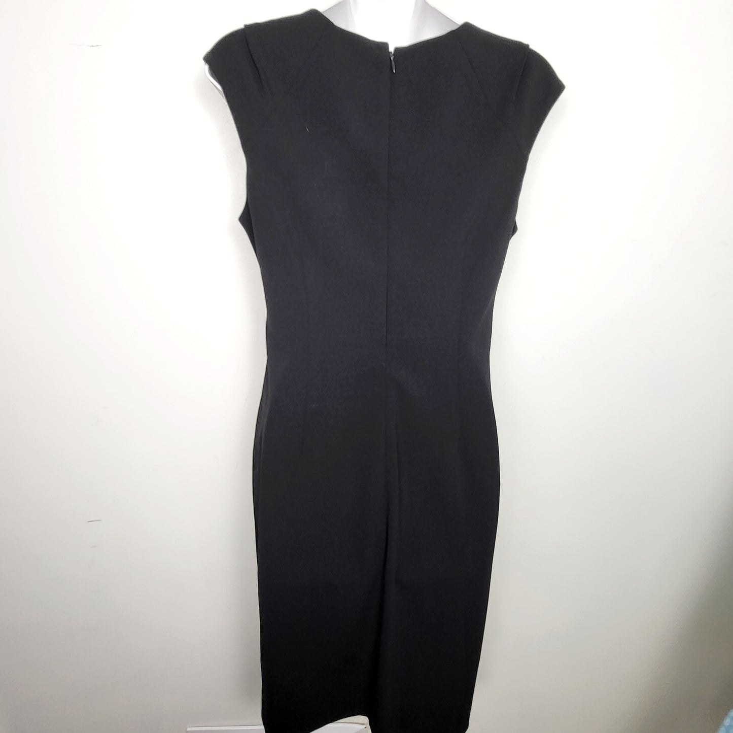 JKZ2 - Calvin Klein black pleated sheath dress. Size 6