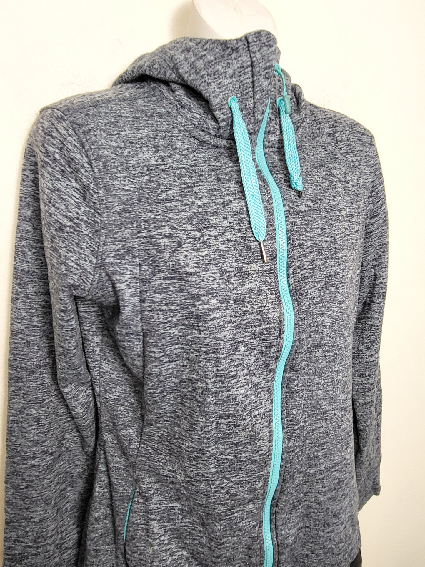 AGLL2 O'neill heathered blue zip up hoodie. Size medium