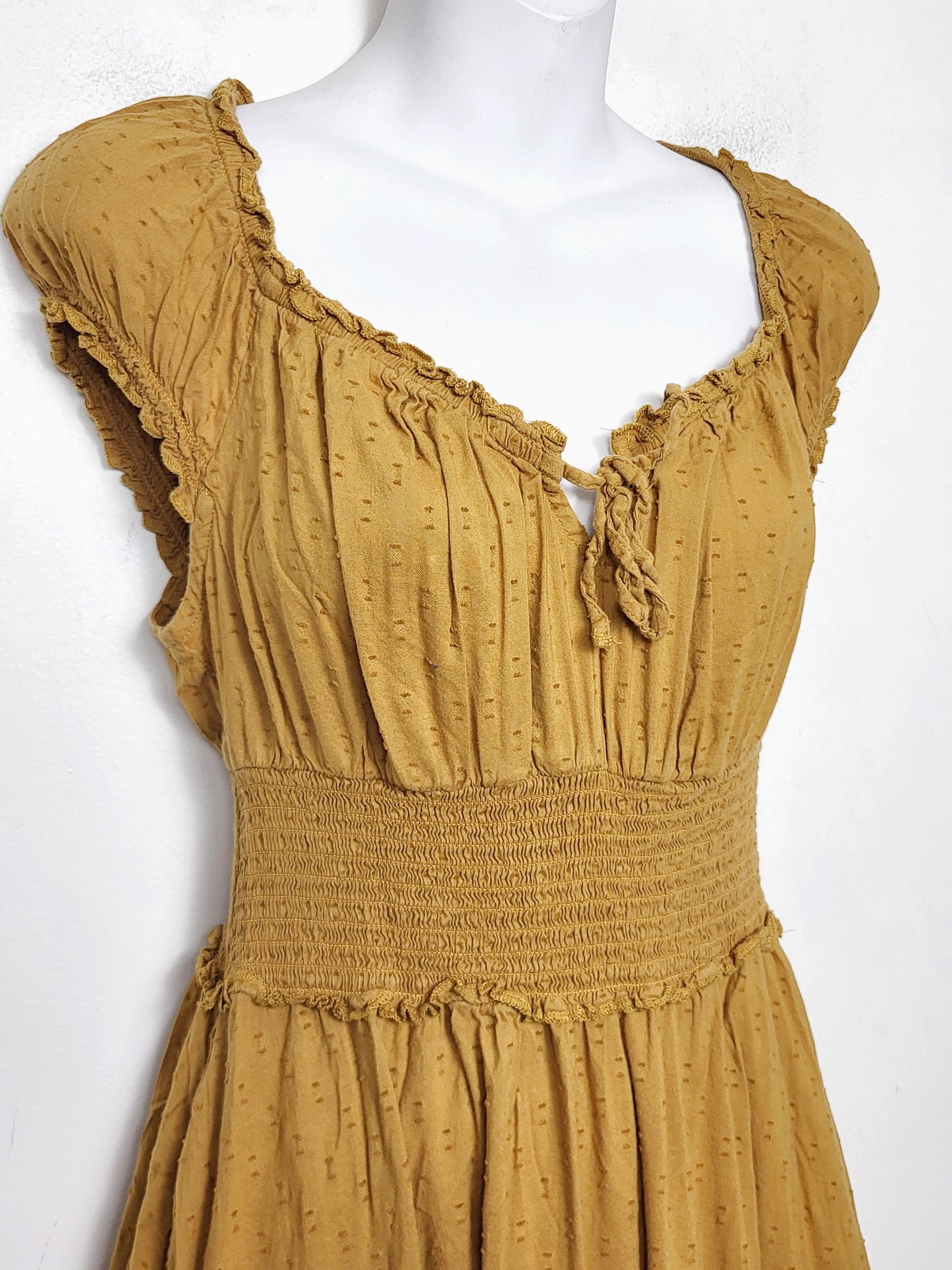 AGLL2 - Old Navy marigold yellow textured smocked maxi dress. Size small