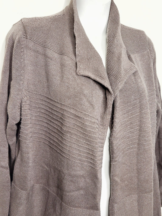 AGLL2 - Olsen Europe textured open cardigan sweater. Size 8
