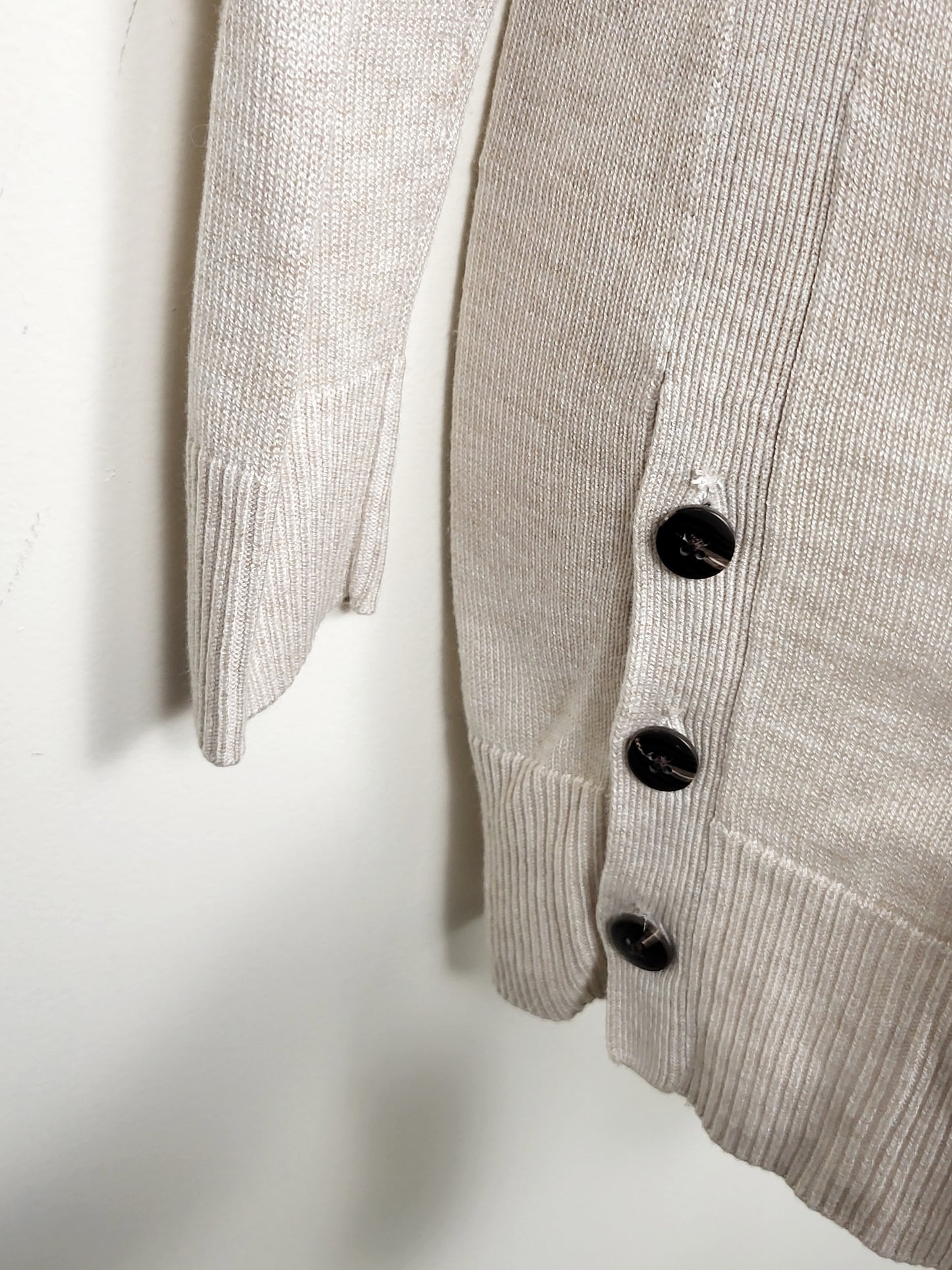 KHW2- Reitmans beige open cardigan. Size medium