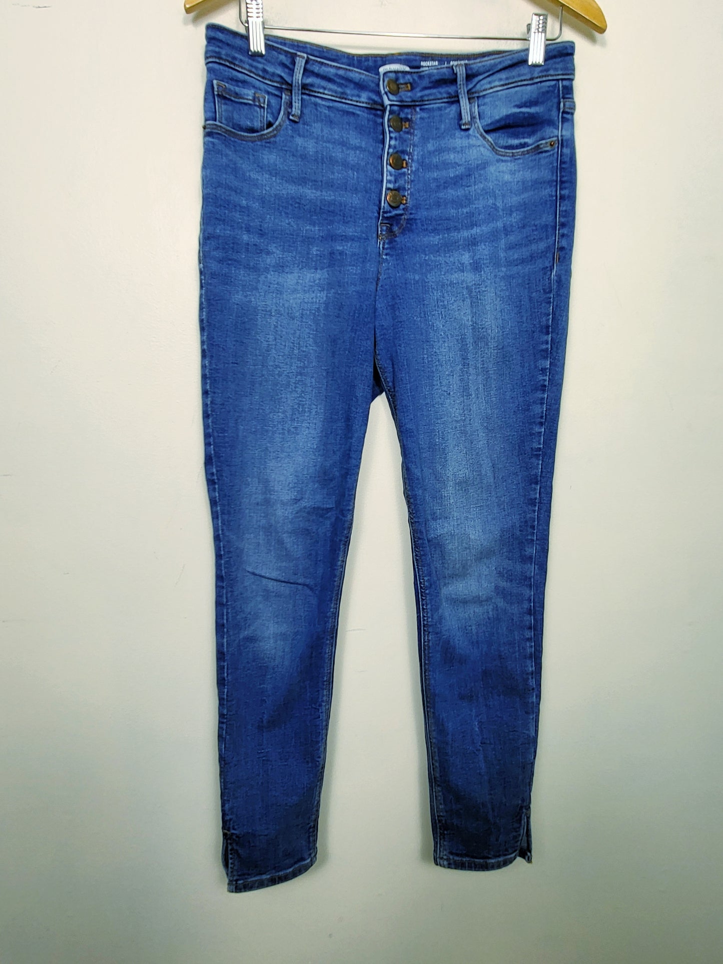 TRCA1 - Old Navy button fly high rise rockstar jeggings. Size 10