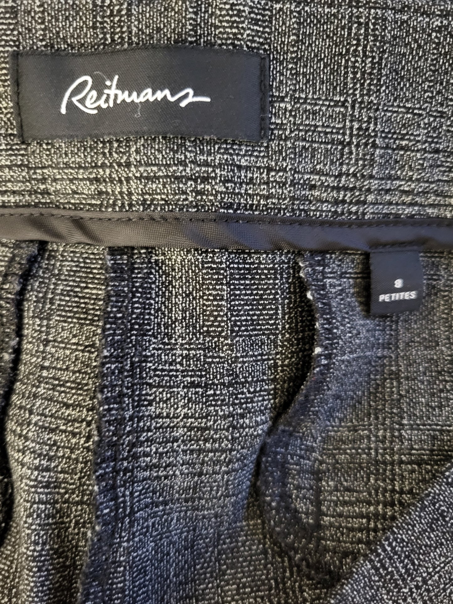 CHSP2 - Reitmans grey plaid straight leg trousers. Size 8 PETITE