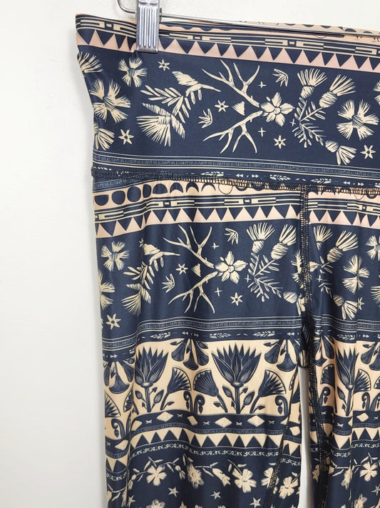 BRNA - Teeki moon flower patterned leggings. Size large