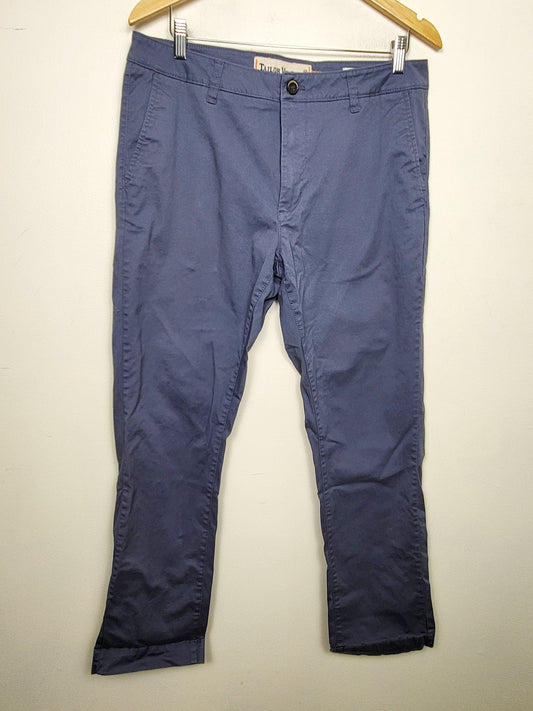 Tailor Vintage Greenwich Slim Fit men's chino pants. Size 34 x 30