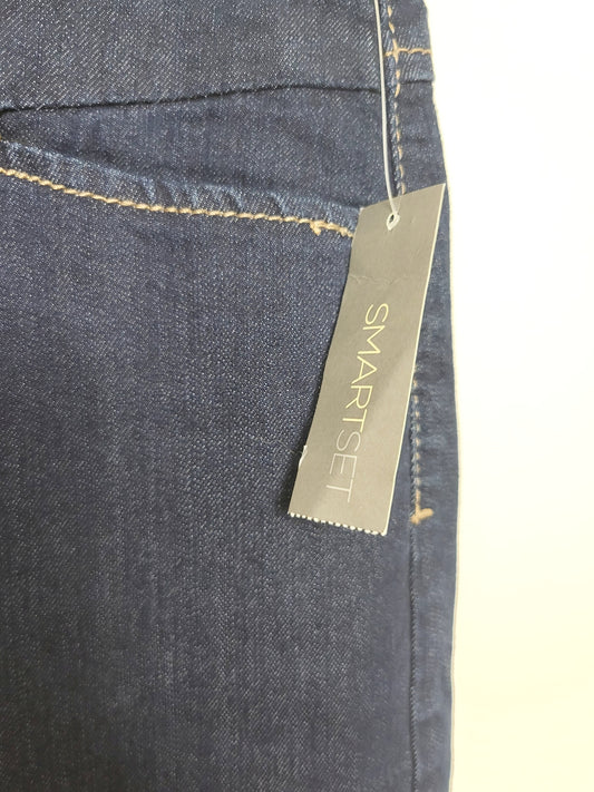 NEW - Smart Set Insider Premium denim skirt. Size 6