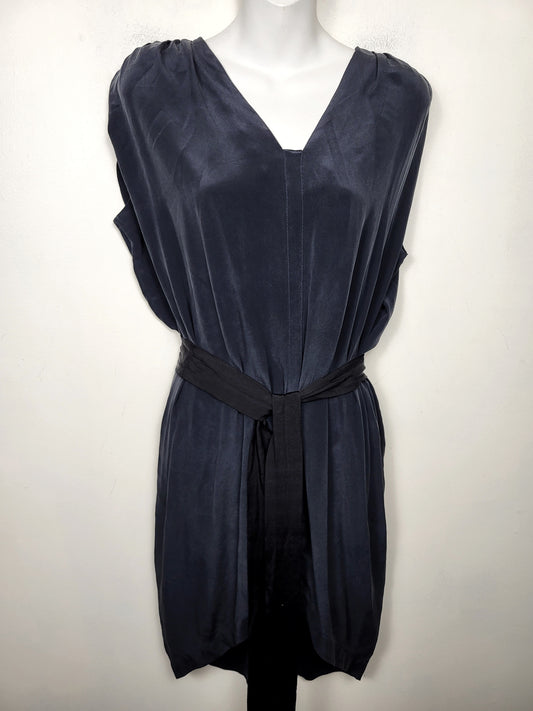 Anthropologie Laurel black 100% silk shift dress. Size small