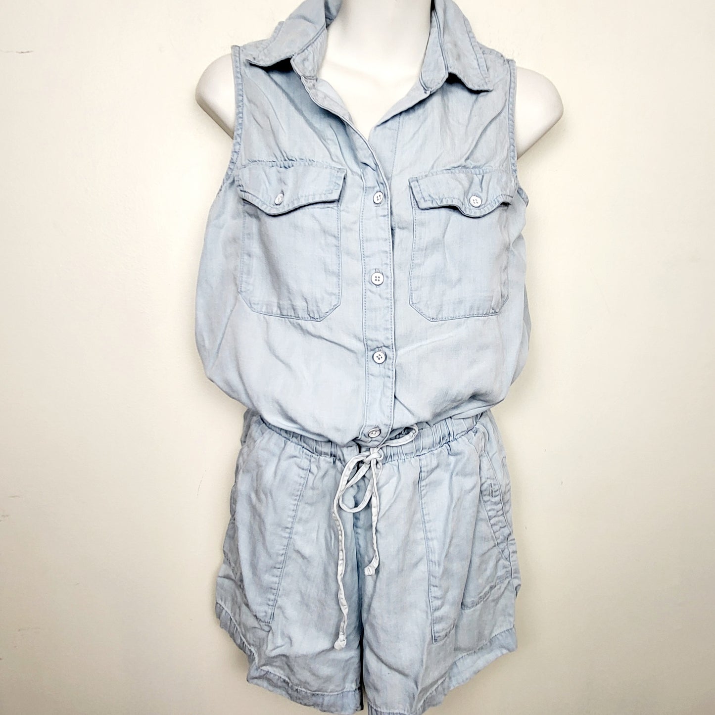 JKZ1 - DEX Utility Pocket Denim Look Romper. Size small
