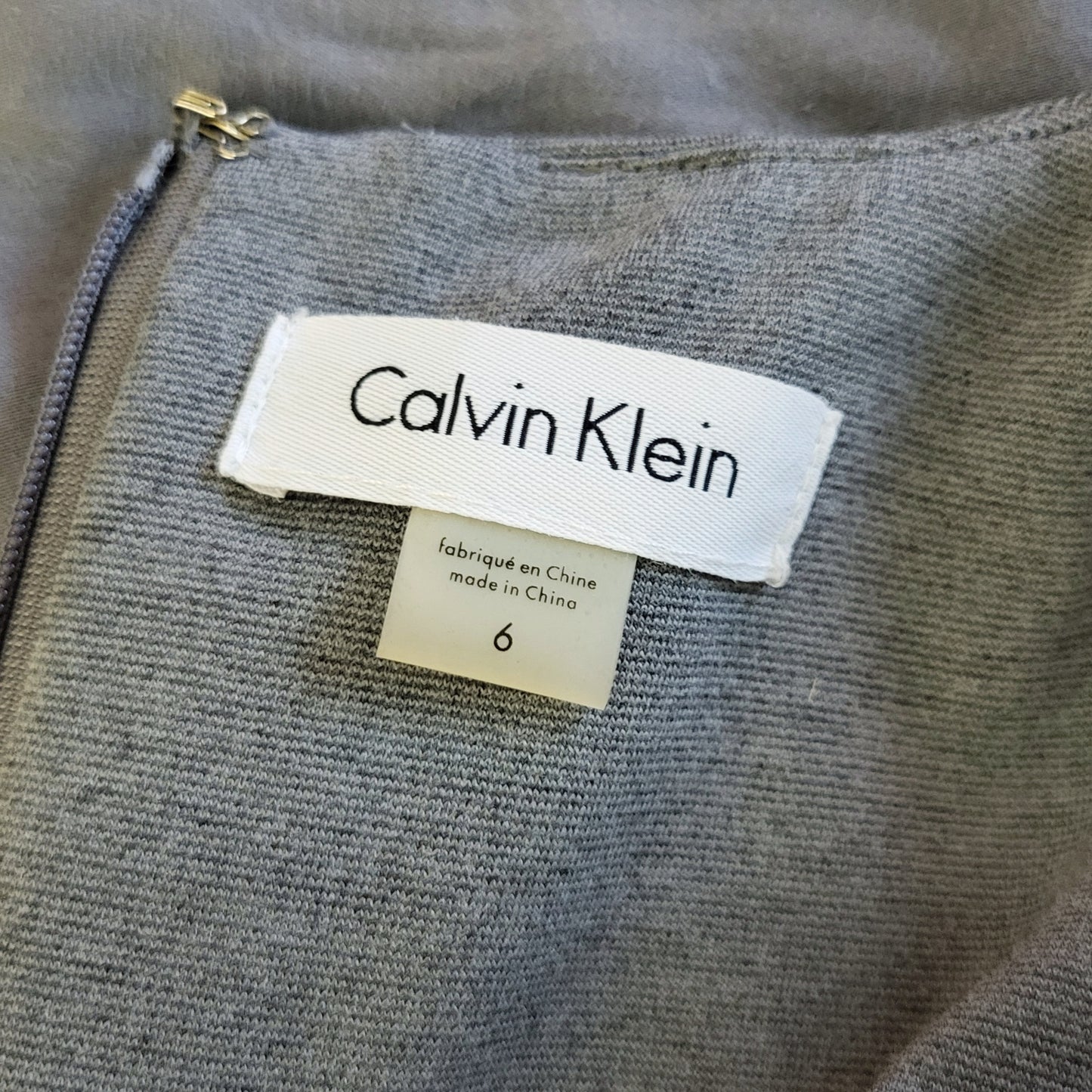 JKZ1 - Calvin Klein grey sheath dress. Size 6