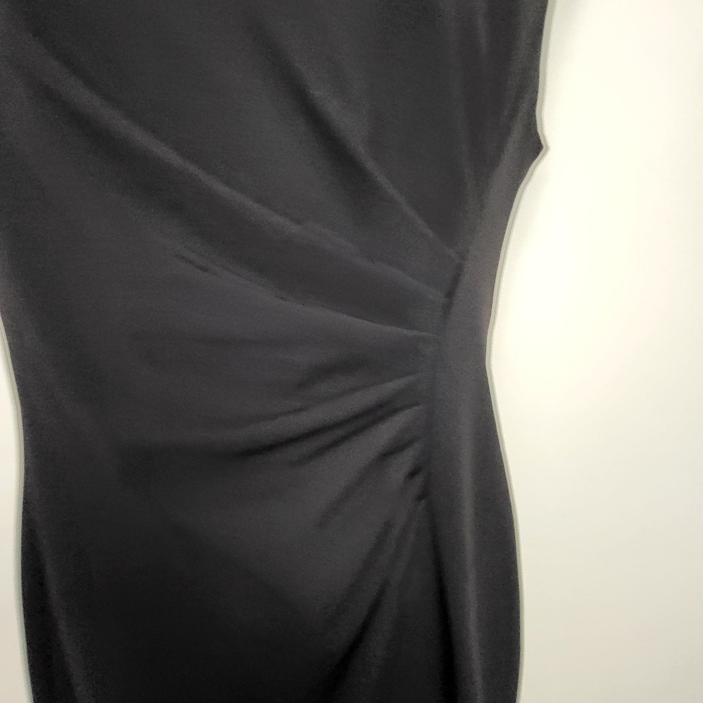 JKZ1 - Calvin Klein black sheath dress. Size 6