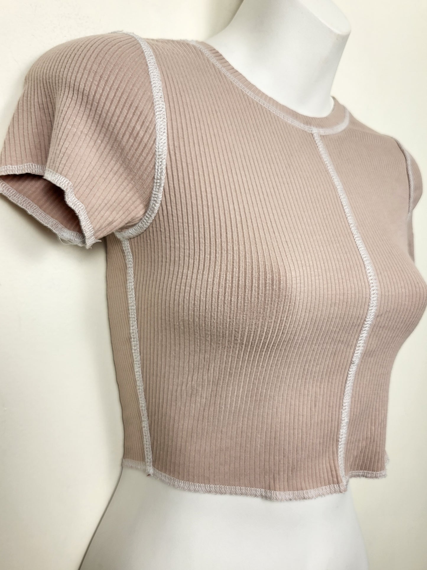 Garage pinky-beiged ribbed crop top | Size XS