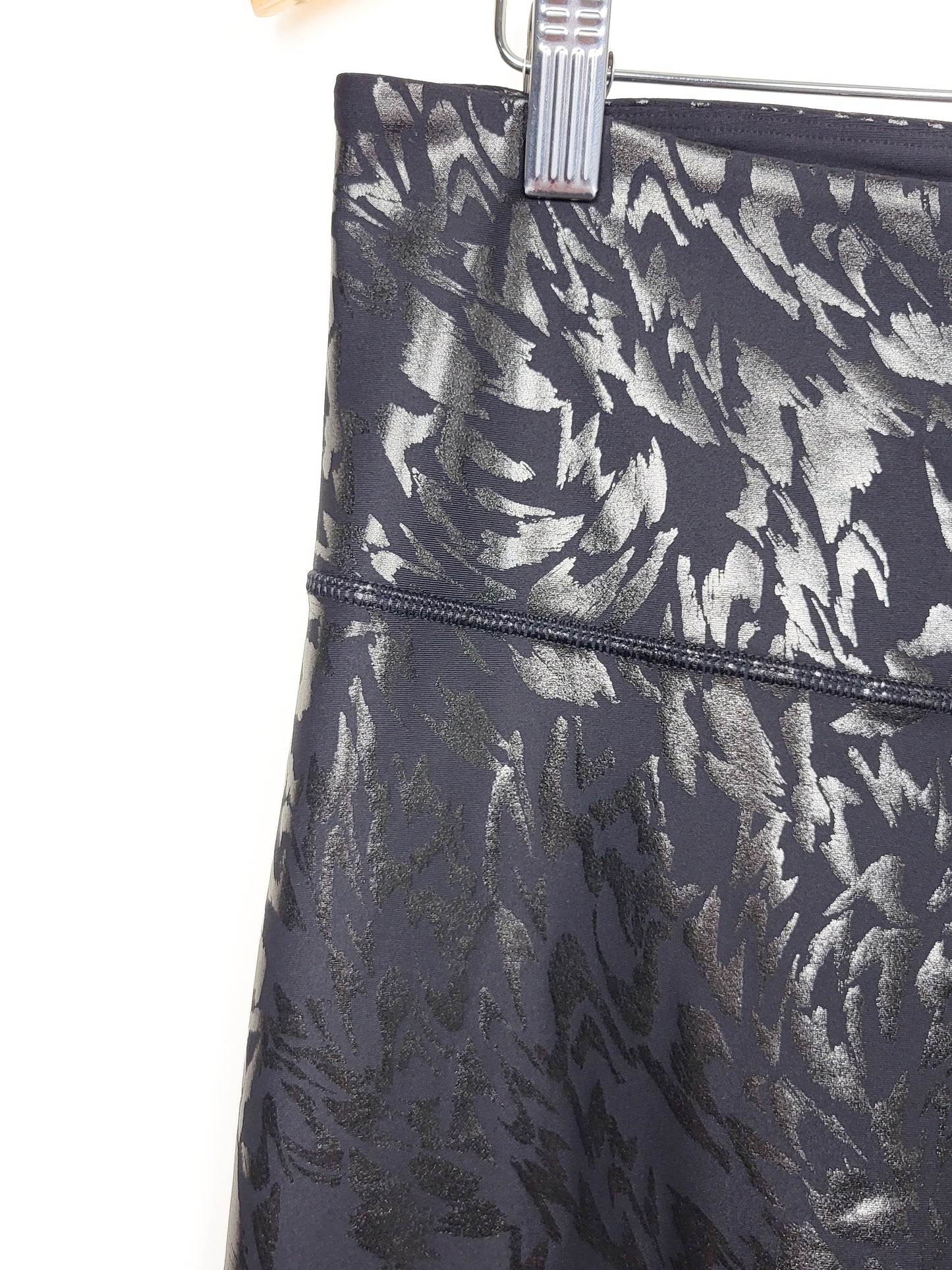 NEW - Old Navy black leopard print Powersoft leggings | Size XL