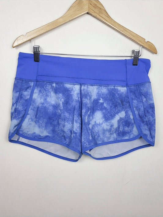 Lululemon Speed Short in Tidal Trip Pipe Dream Blue / Pipe Dream Blue. Size 8