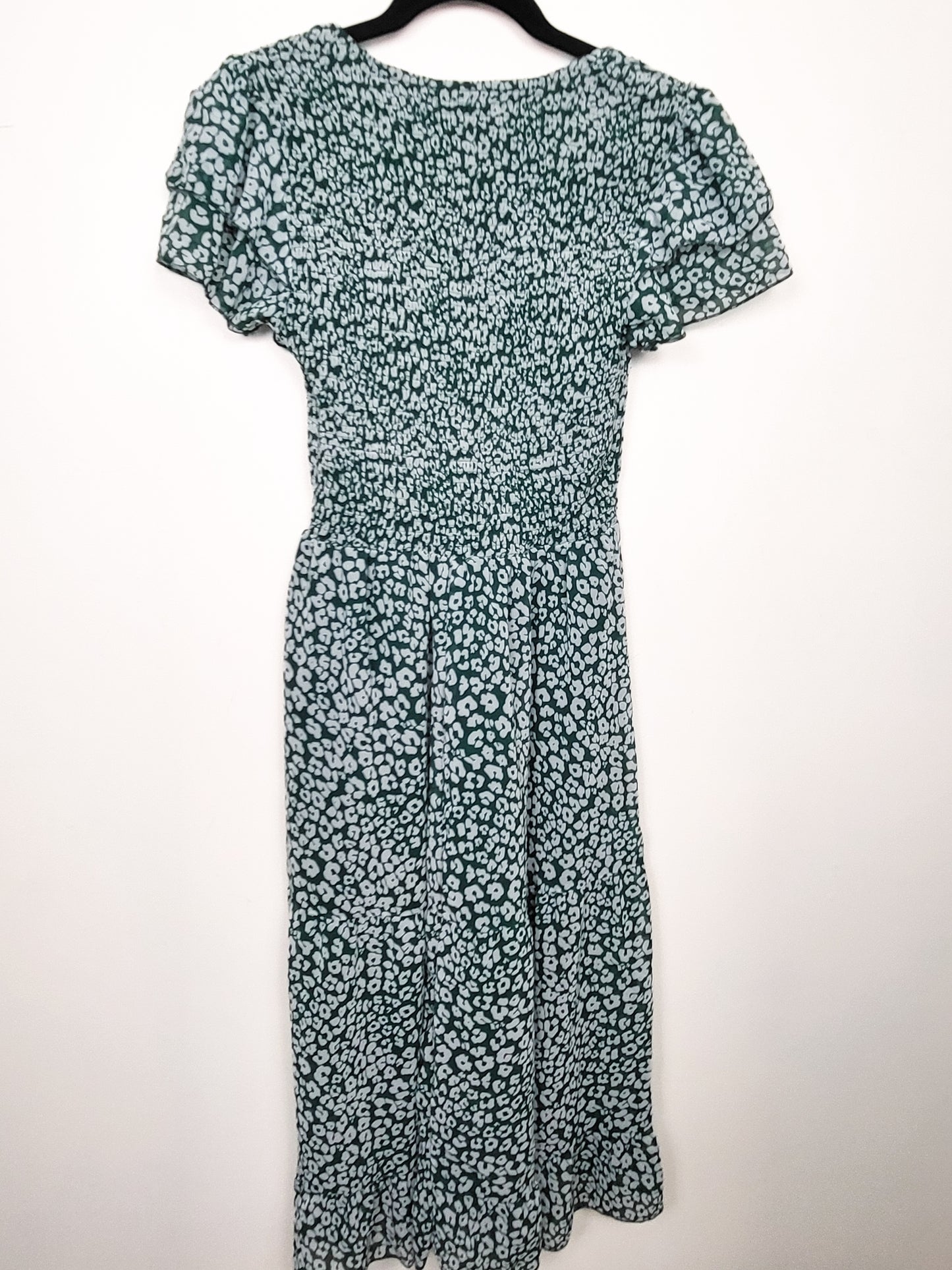 Green floral print smocked dress | Size MEDIUM