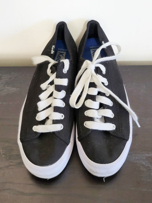 Keds Women's Triple Kick Canvas Platform Sneakers in Black and white | Size 6