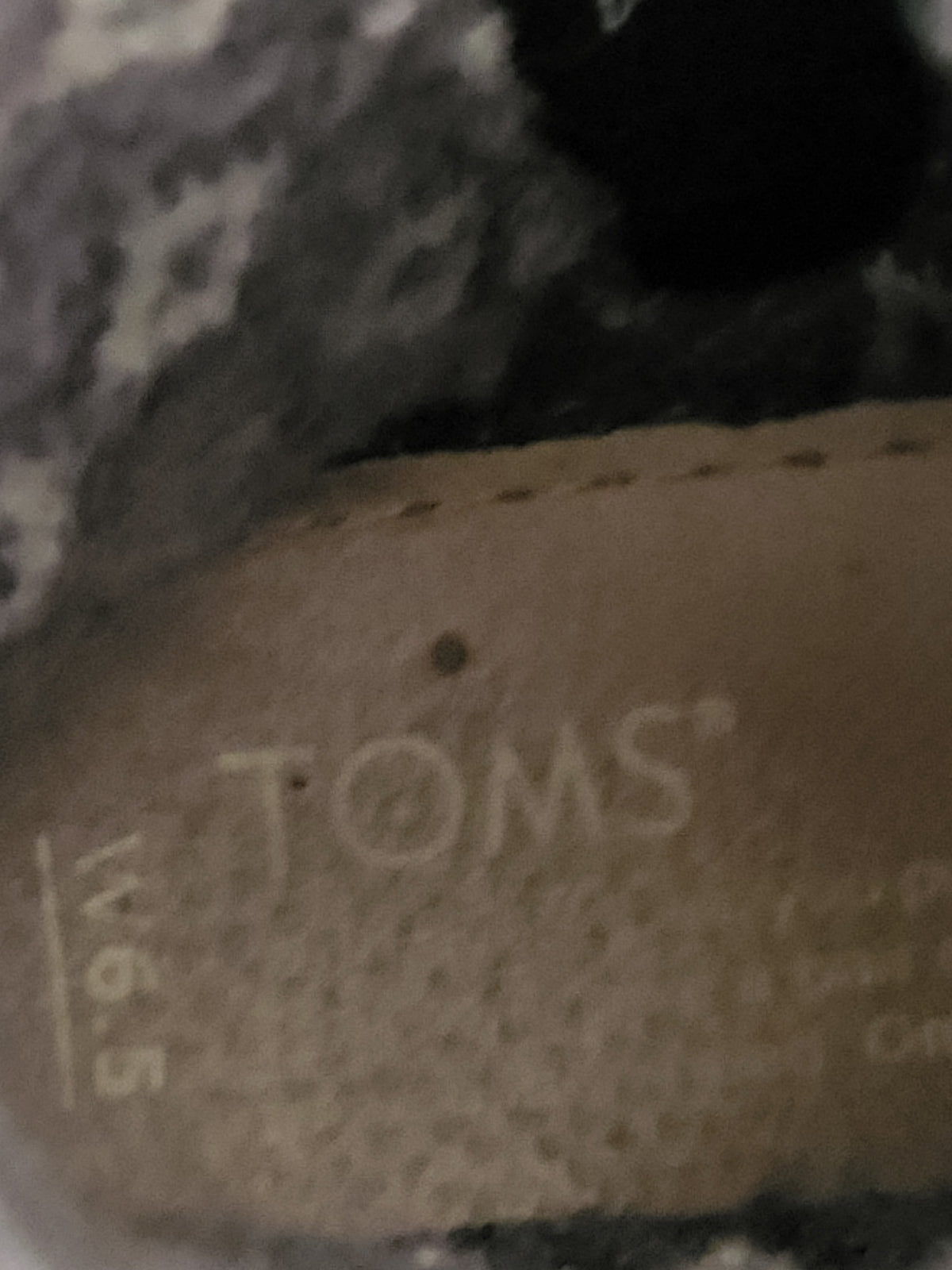 TOMS Shoes Women's Black Alpa Suede Lace-Up Ankle Boots - Size 6.5