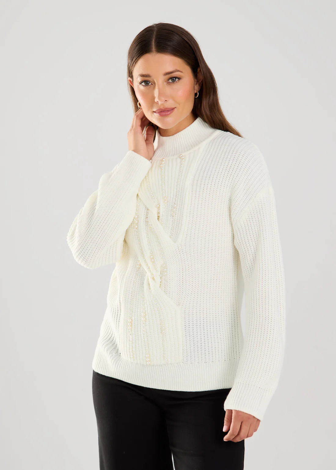AMHU1 - French Dressing Jeans white mock neck sweater with pearl embellishment. Size large ๐
