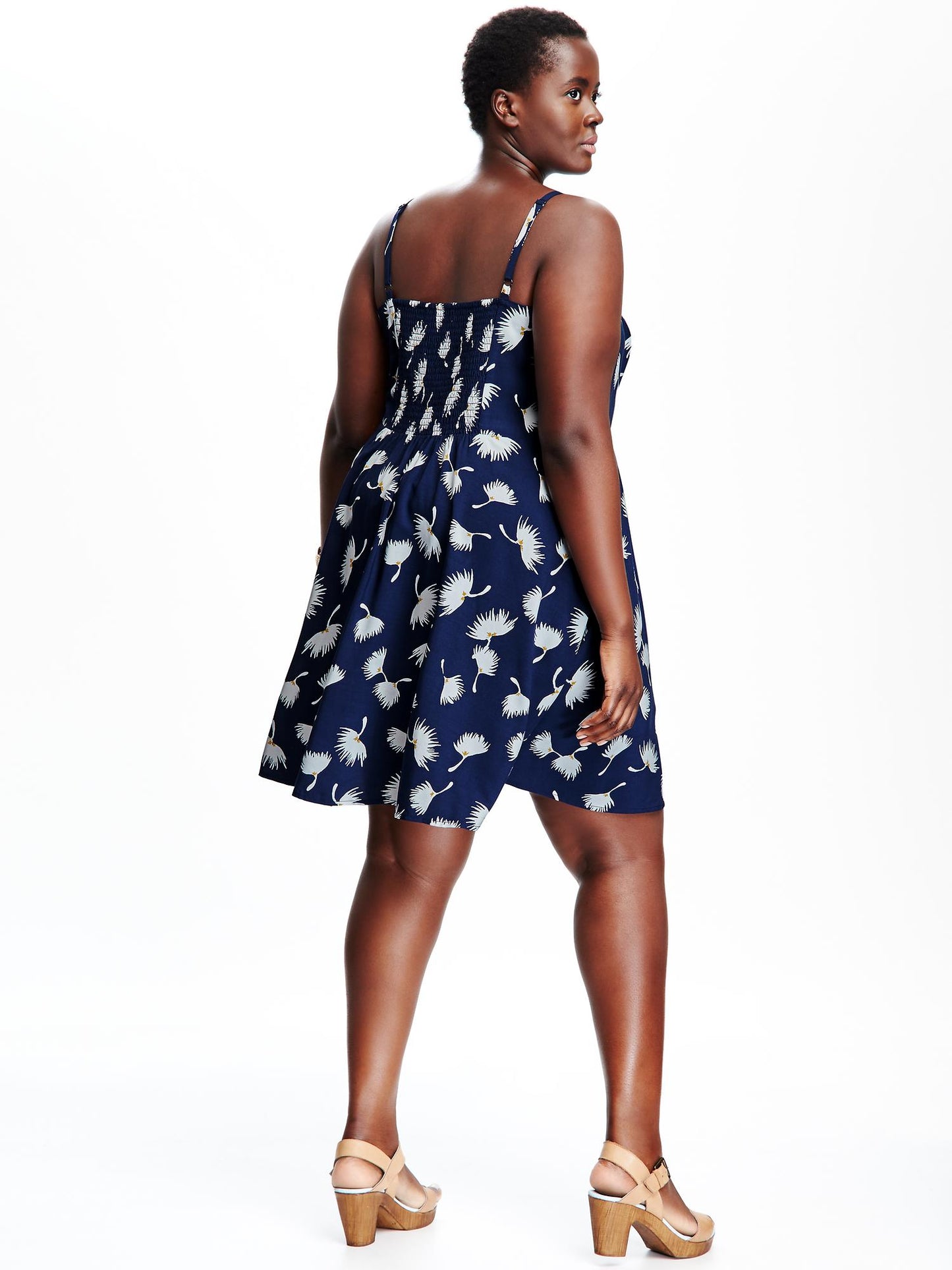 AMHU1 - Old Navy navy floral printed sleeveless fit n flare dress. Size small