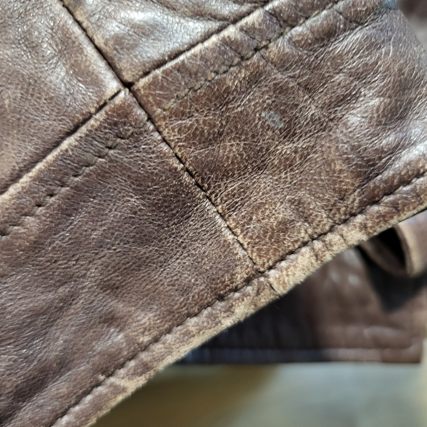 JECH1 - Boutique of Leathers brown leather jacket. Size 40 (Medium)