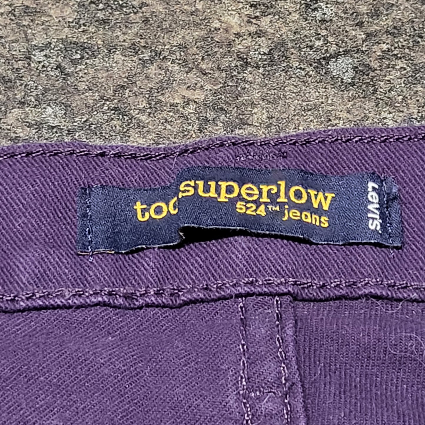JECH1 - Vintage Y2K Levi's purple 524 "Too Super Low" low rise jeans. Size 9