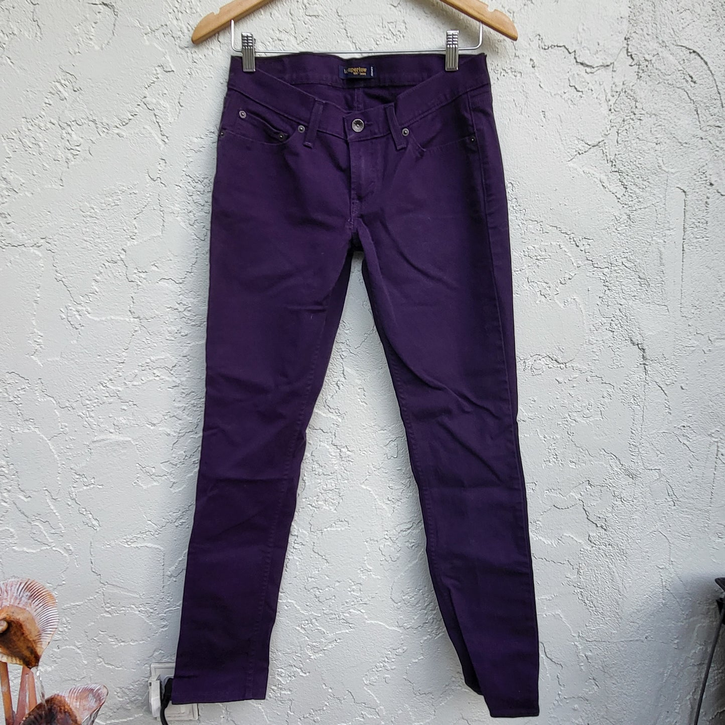 JECH1 - Vintage Y2K Levi's purple 524 "Too Super Low" low rise jeans. Size 9