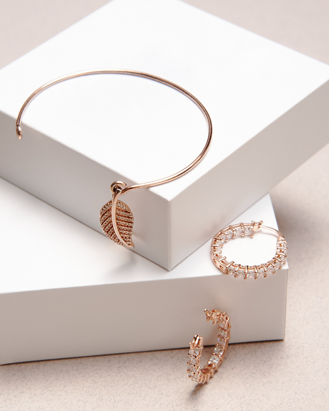 Jewelry & Accessories