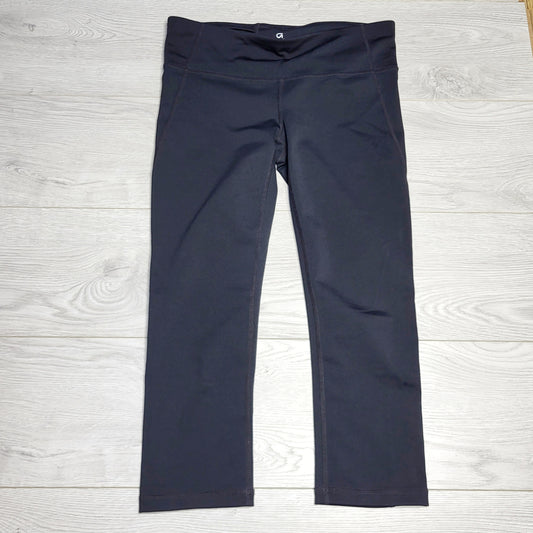 MSNDS1 - Gap Fit black capri active gFast leggings, size small, good condition