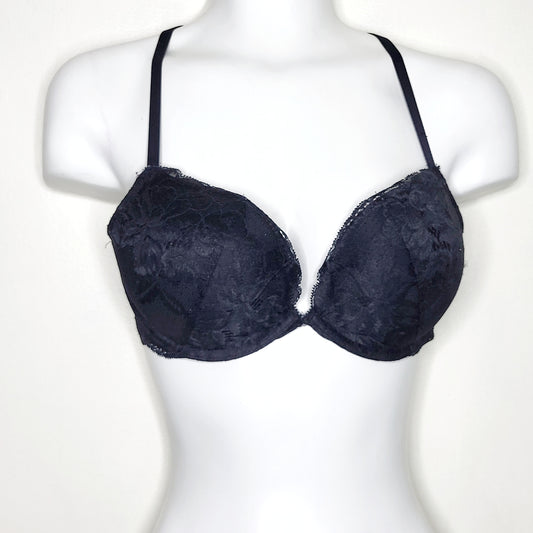 SHCA11 - La Senza black lacey "Beyond Sexy" push up bra, size 32D, good condition