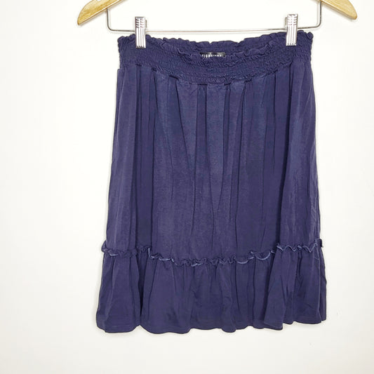 JBAB2 - Reitman's navy rayon midi skirt, size medium, good condition