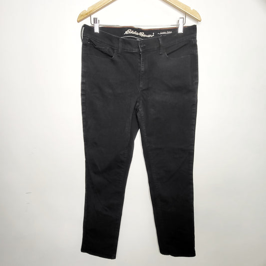 JBAB2 - Eddie Bauer black slightly curvy slim straight ankle jeans, size 12, good condition