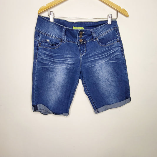 NTLL1 - YMI "WannaBettaButt" denim shorts, size 9, good condition