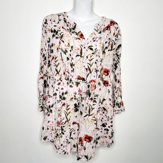 NTLL1 - Hilary Radley light pink floral print top, size medium, good condition