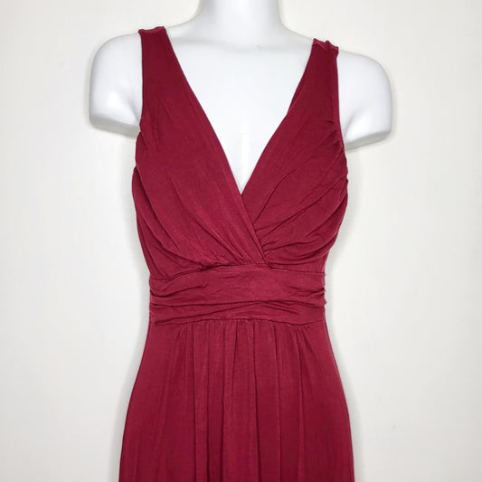 NTLL1 - Eh Coco burgundy stretchy sleeveless maxi dress, size medium, good condition