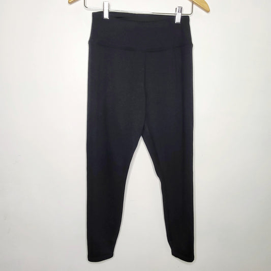 NTLL1 - Ripzone black capri length leggings with fleecy lining, size small, good condition