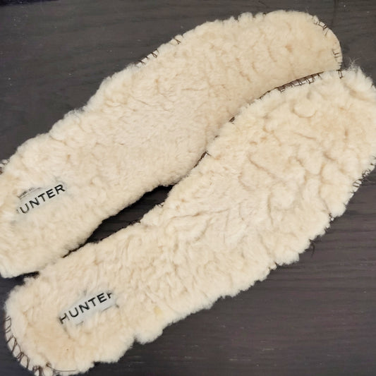 ESZ1 - Hunter shearling boot insoles. Sizes like a 9