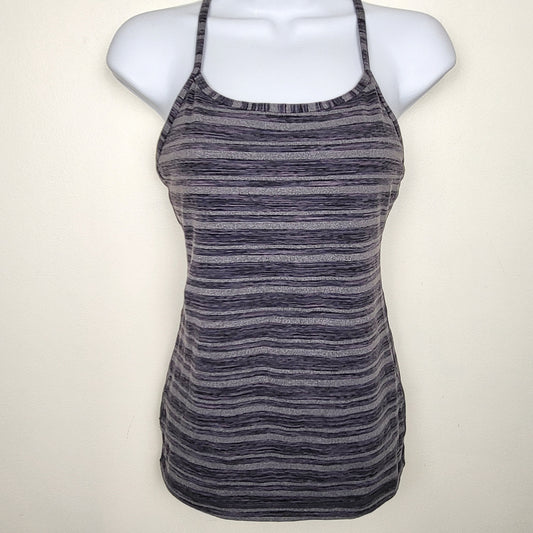 KTRC1 - Lululemon Power Y Tank with built in shelf bra. Size 6 🍁