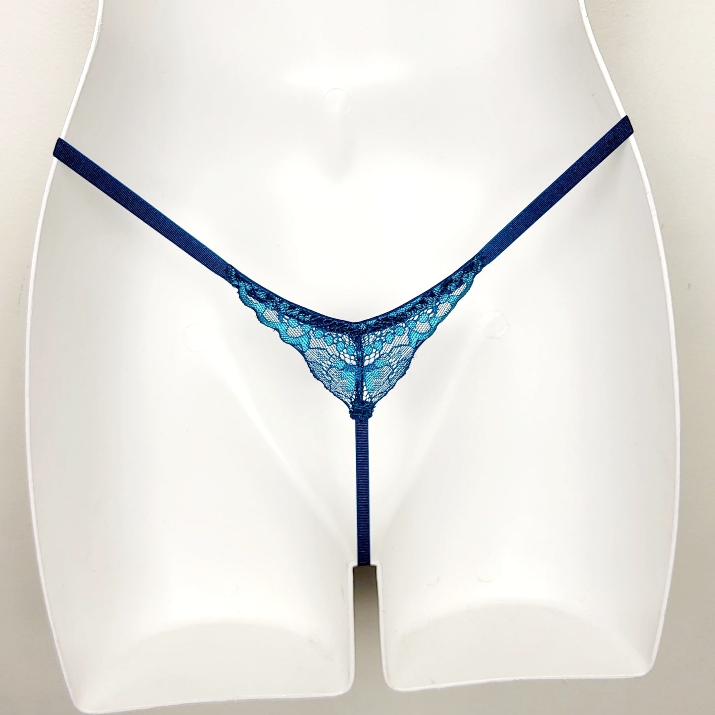 AMHU1 - NEW - La Senza teal thong underwear. Size XS