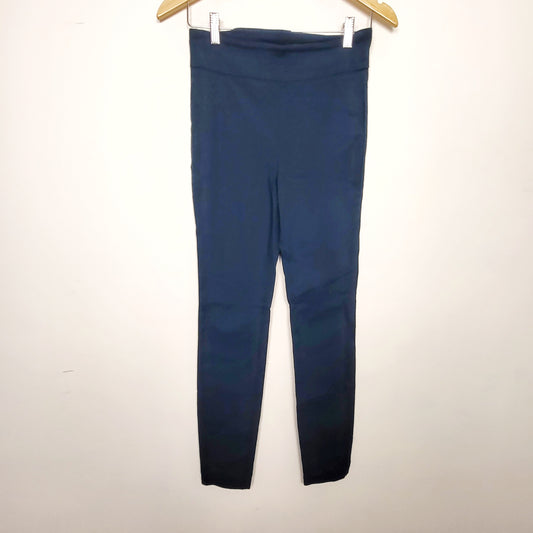 RHW - Camber and Grace teal "City Legging" pants. Size medium 🍁