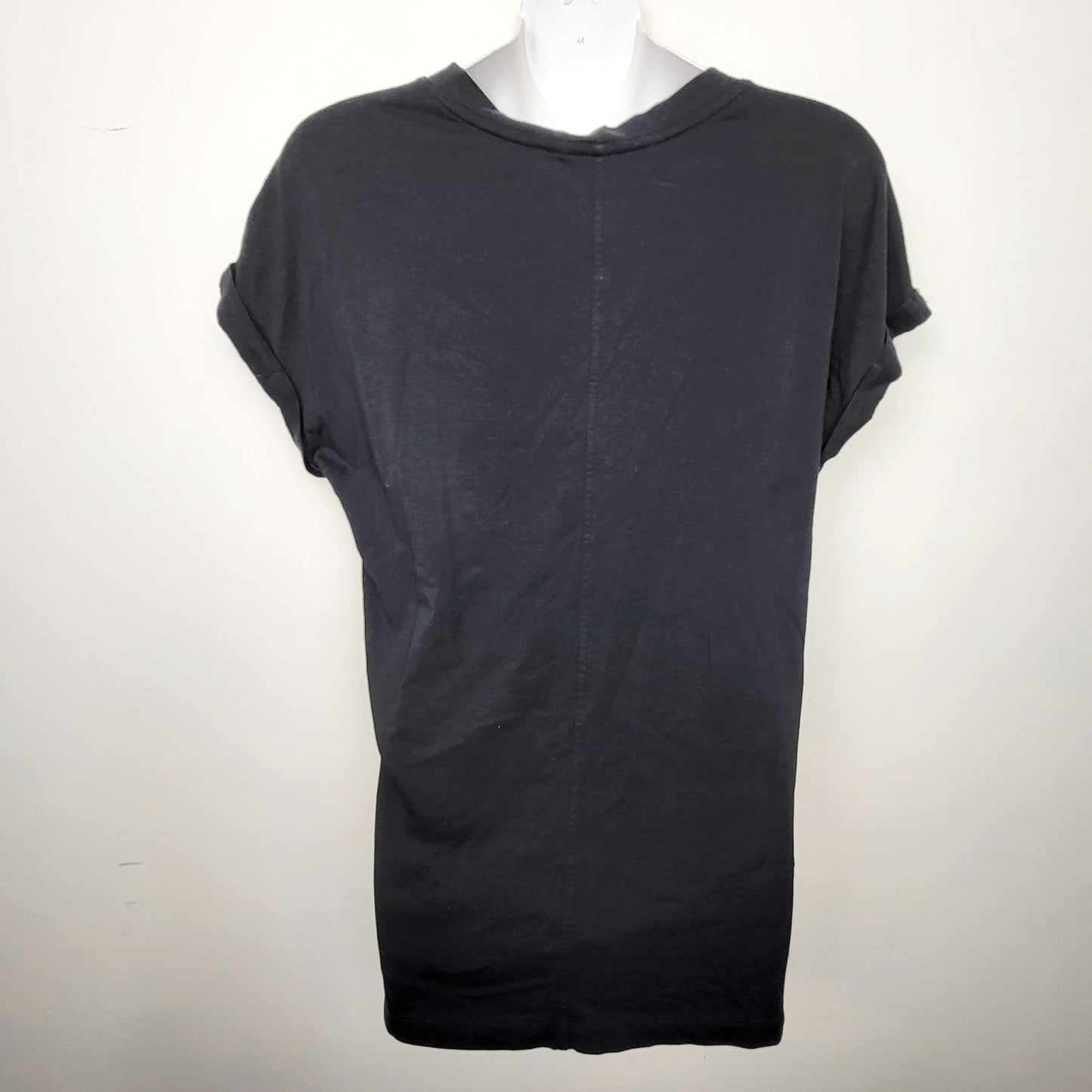 KLJ1 - Banana Republic black modal / cotton blend v-neck t-shirt. Size medium