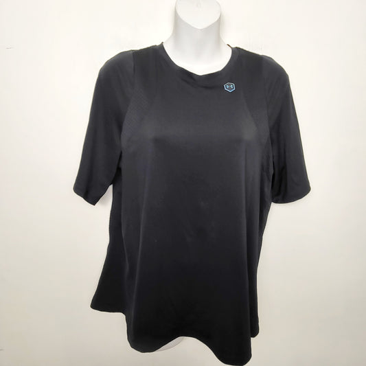 KLJ1 - Under Armour Rush black training heat gear top. Size XL