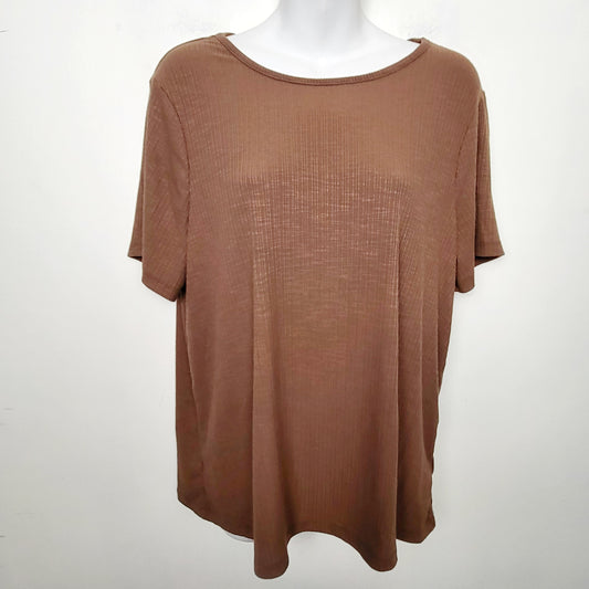 KLJ1 - Old Navy brown ribbed "Luxe" t-shirt. Size large