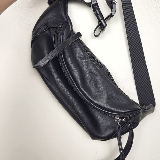 BBIN1 - Black faux leather hip / waist bag.