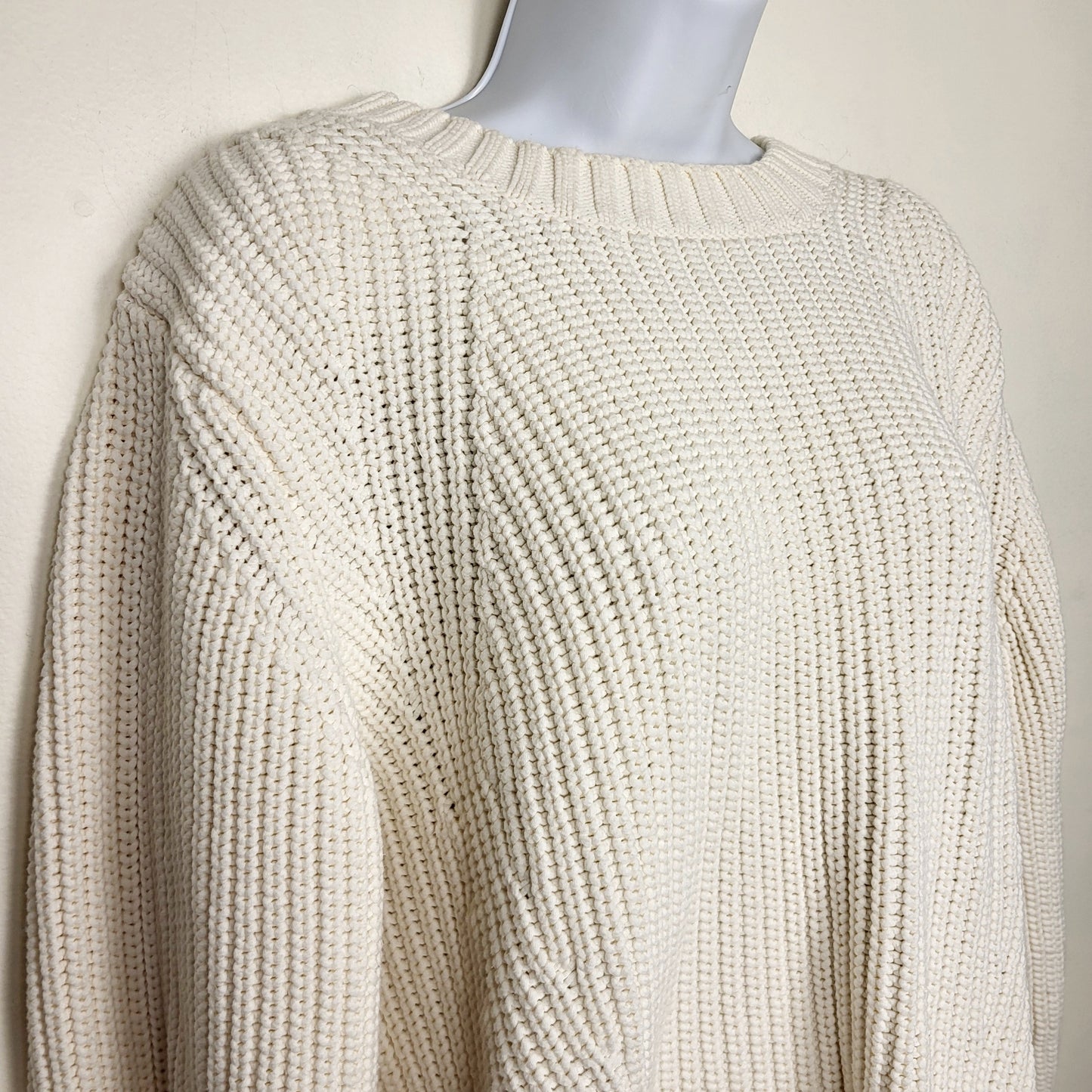 CCWD - Everlane cream coloured sweater. Size XL