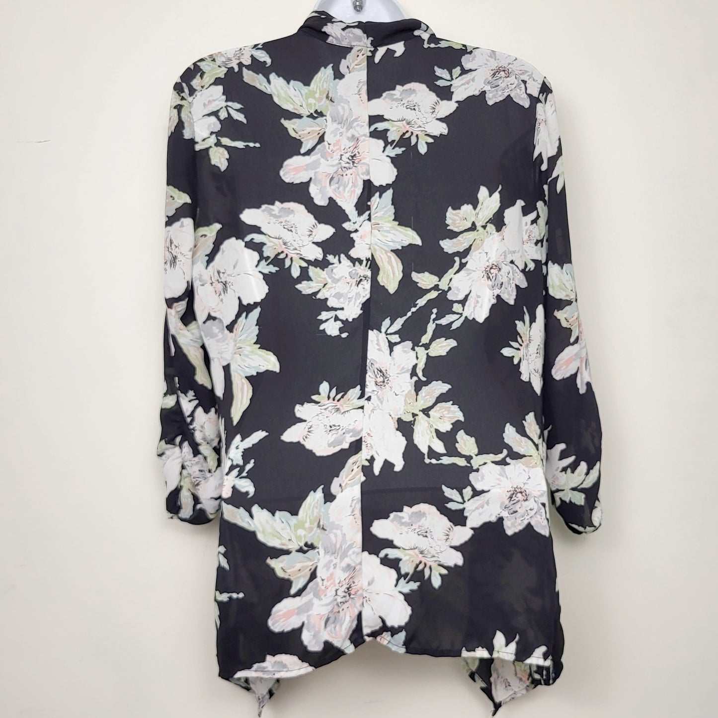 MFTZ2 - Kismet black floral print Kimono style top. Size large