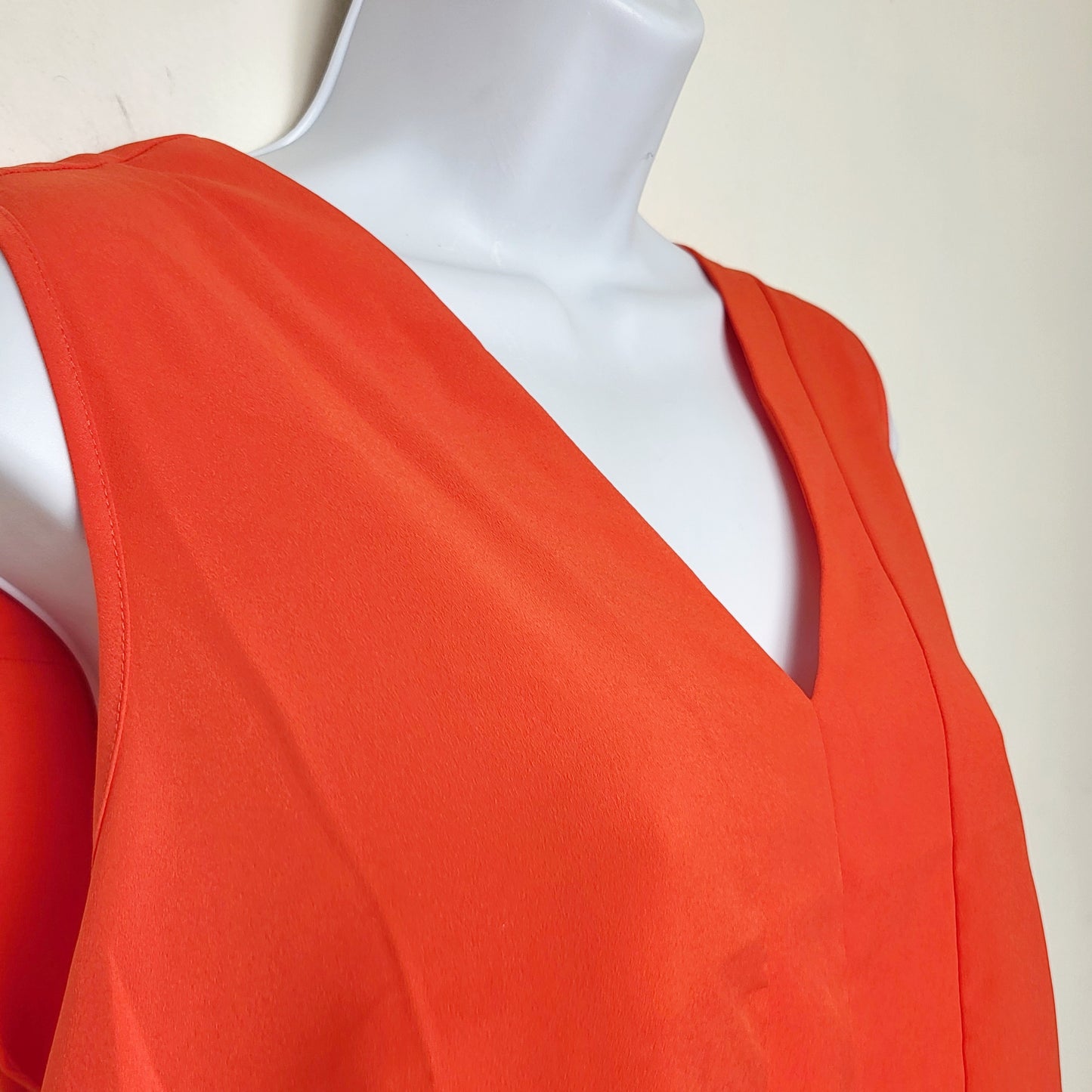 MFTZ2 - French Connection orange-red sleeveless blouse. Size Medium