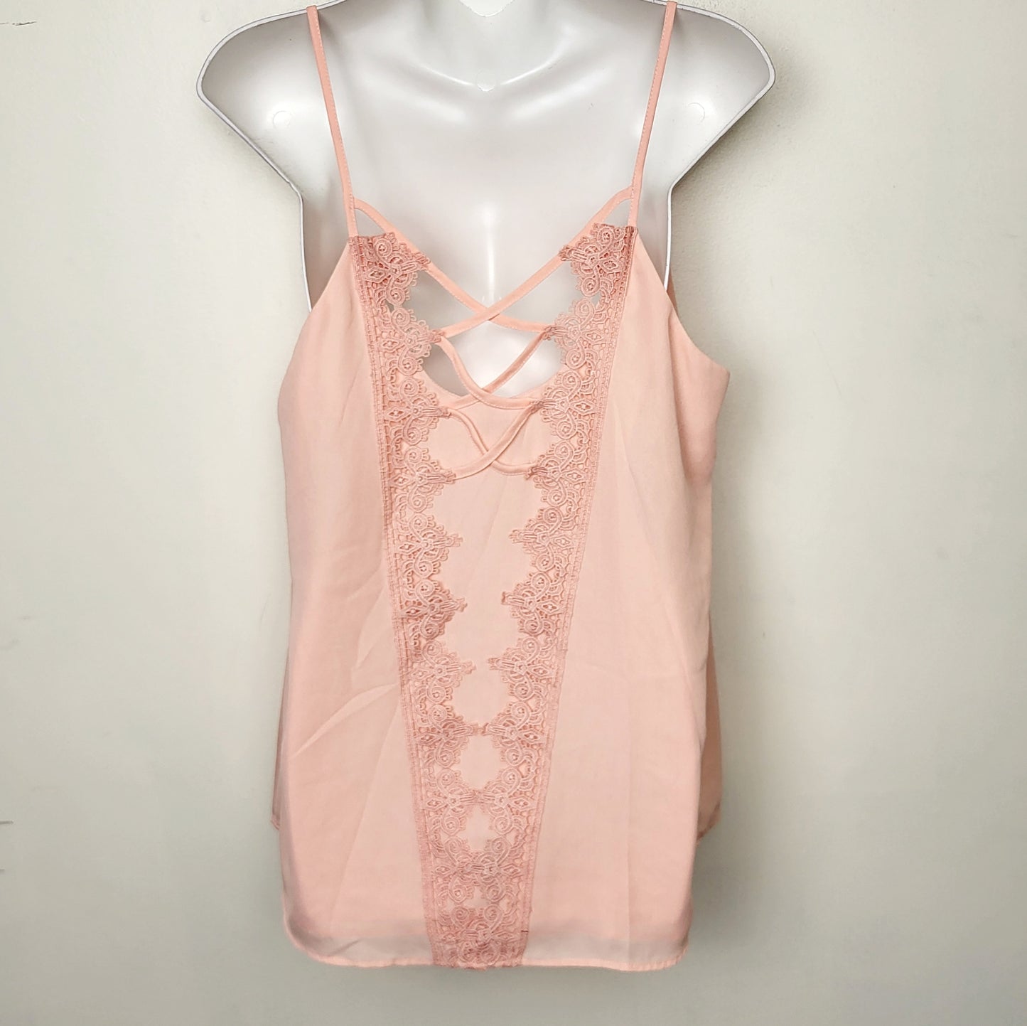 MFTZ2 - Kismet pink sleeveless top. Sizes like a med/large
