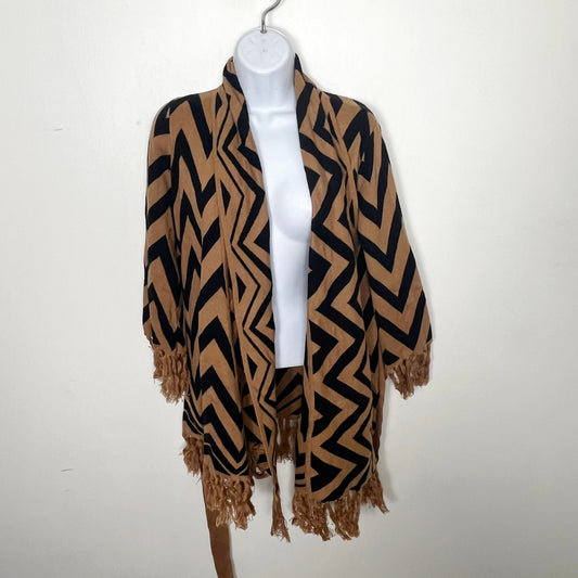 KMRY1 - Forever 21 tan and zig zag pattern belted cardigan. Size small