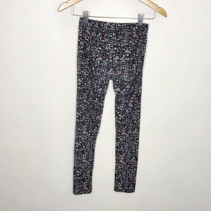 JECH1 - Sweetlegs Canadiana leggings. Petite size. One size fits most